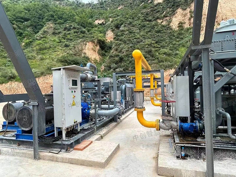 small4_17186763237914076